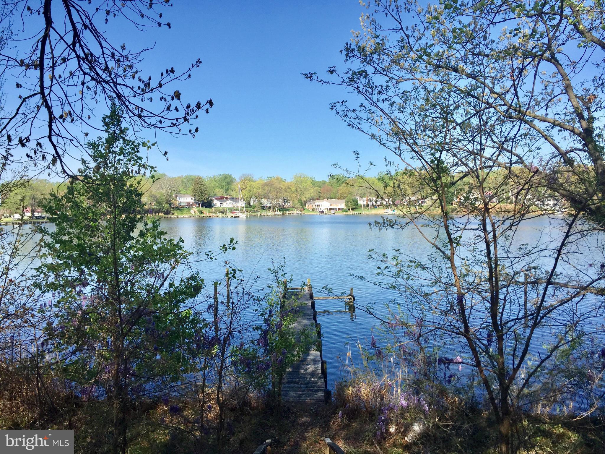 HIDDEN POINT - Residential