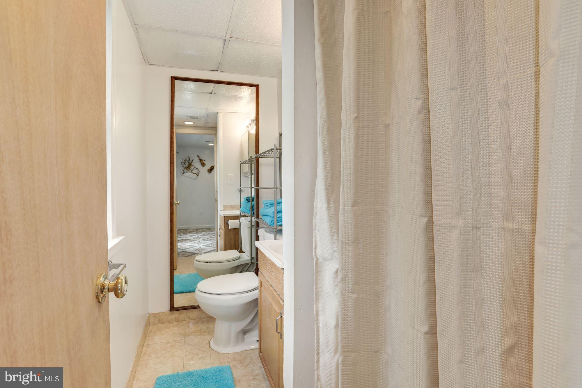 WEST VIEW - Residential