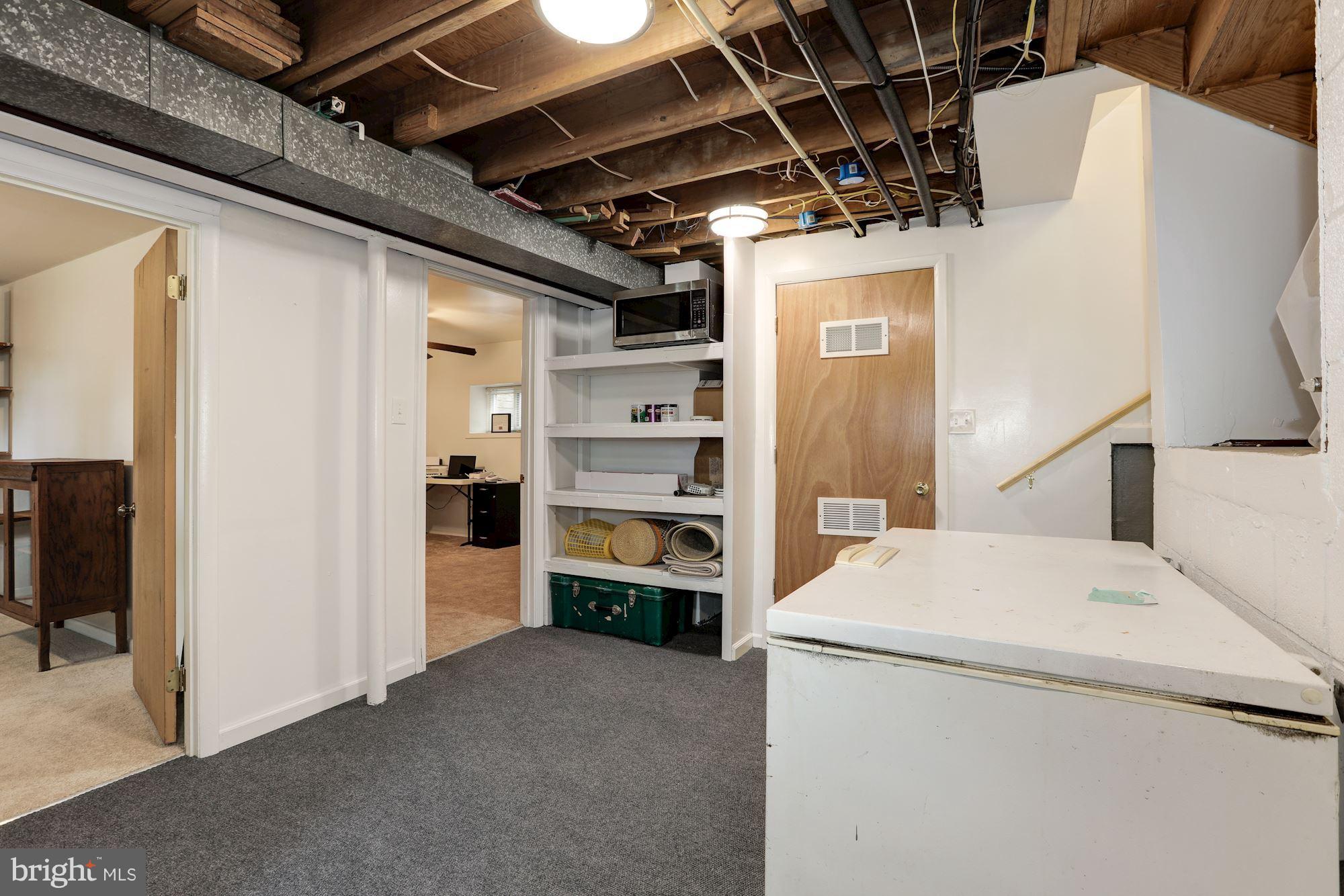 WEST VIEW - Residential