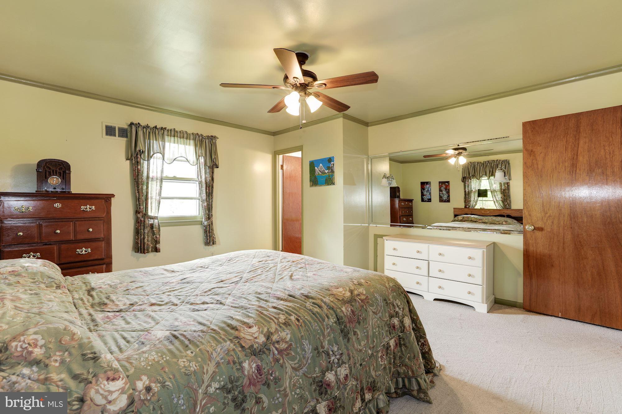 WEST VIEW - Residential