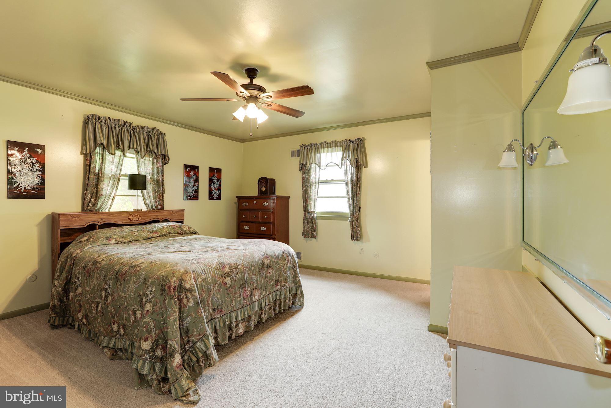 WEST VIEW - Residential