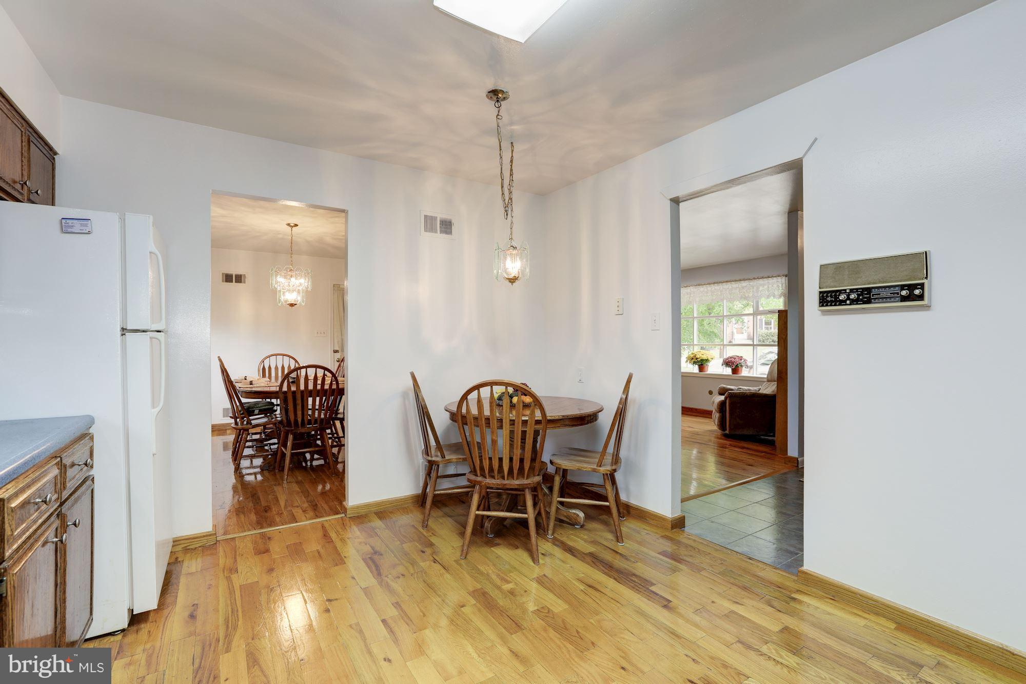 WEST VIEW - Residential