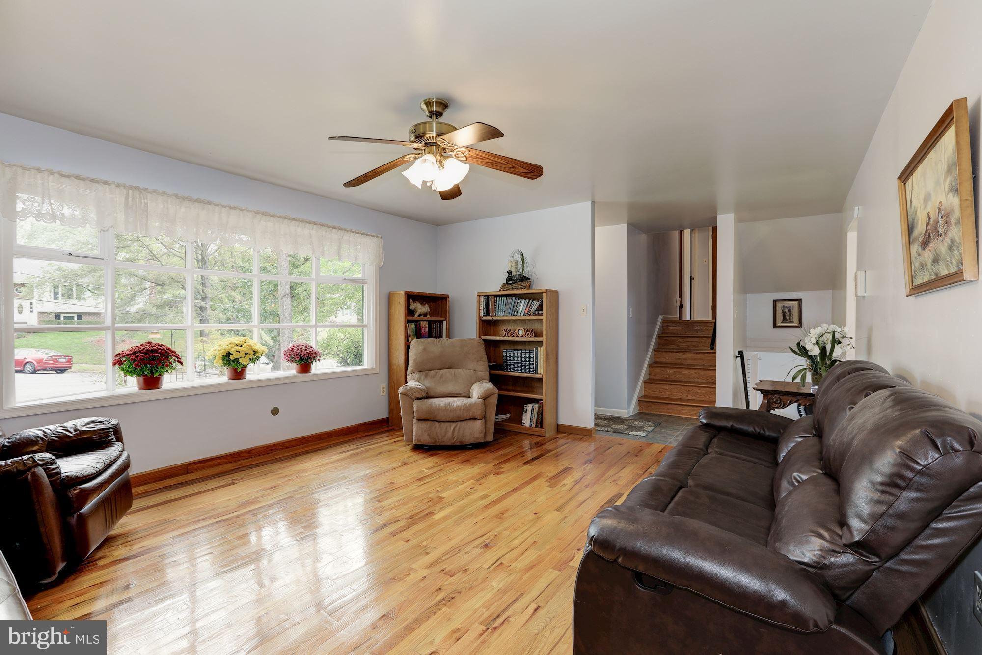 WEST VIEW - Residential