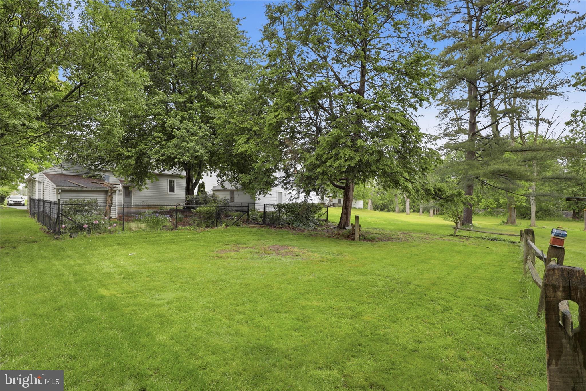 MANHEIM BOROUGH - Residential