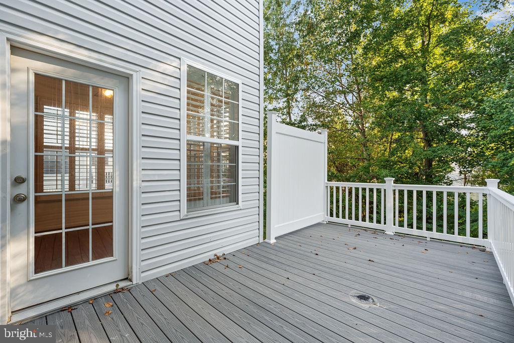 MARLTON TOWN CENTER - Residential Lease