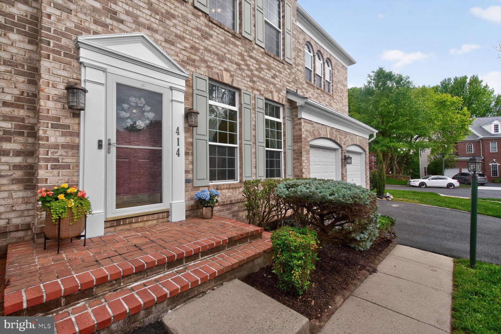ROSE HILL - Residential