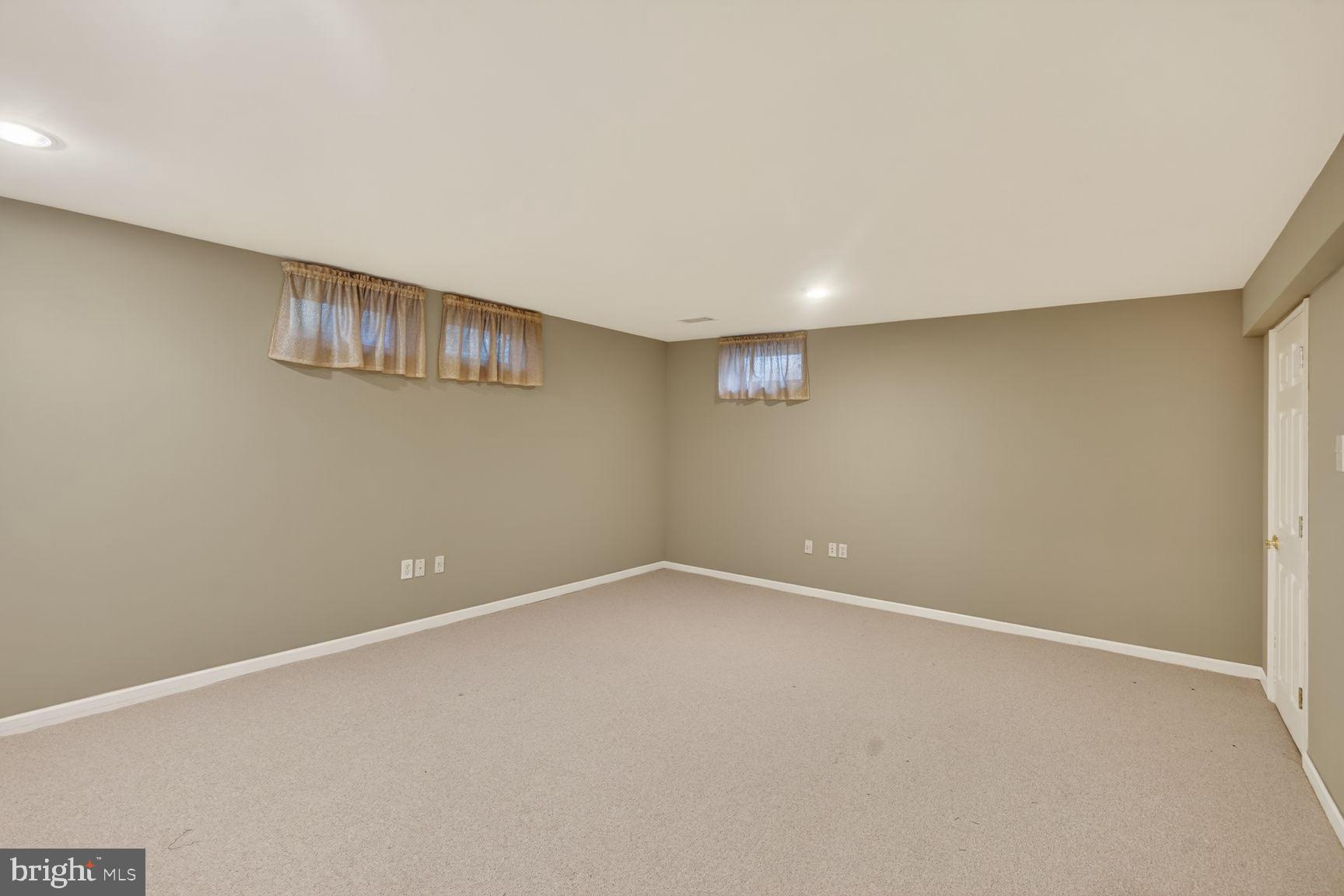 ROSE HILL - Residential