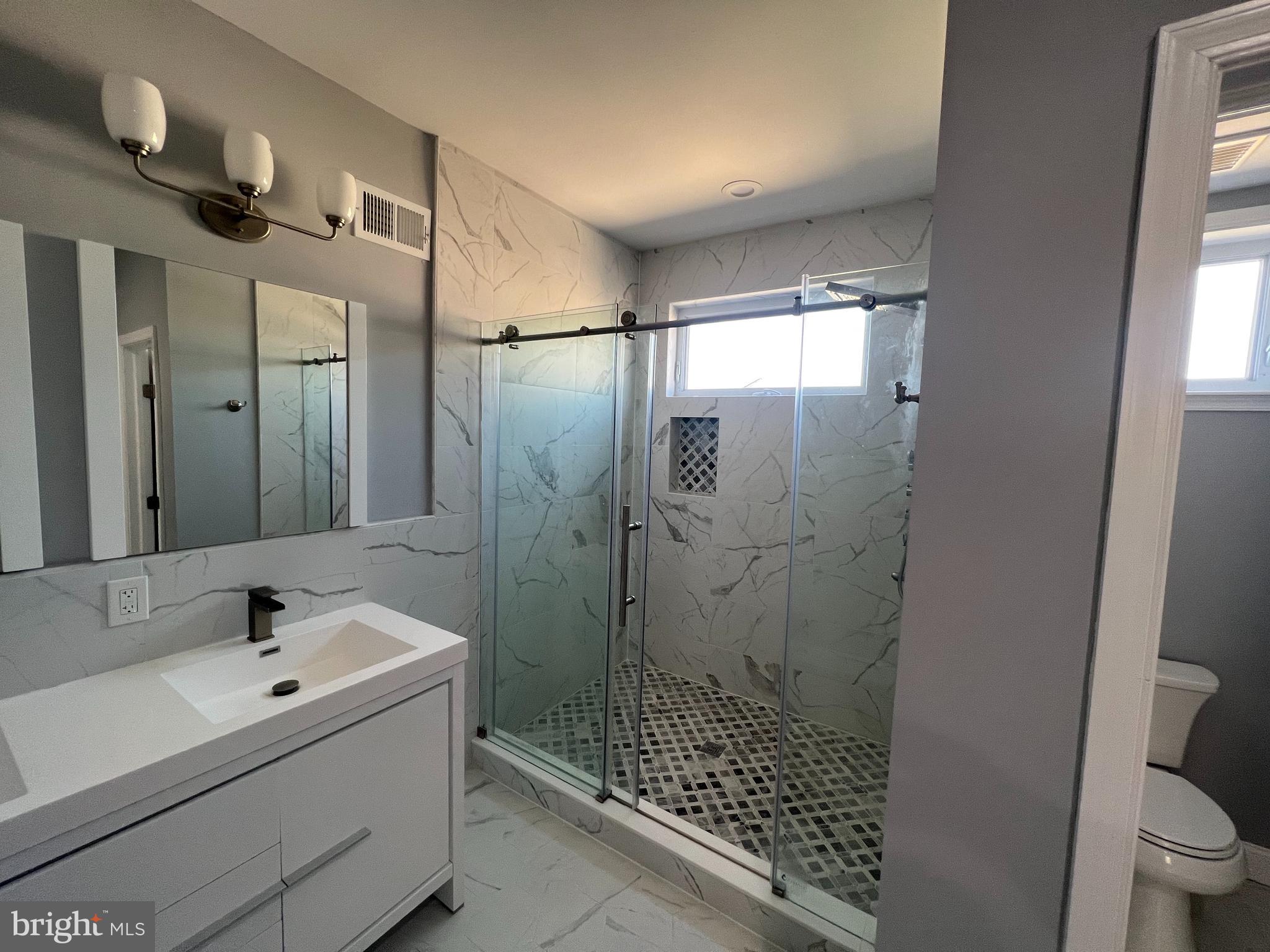 NORRIS SQUARE - Residential