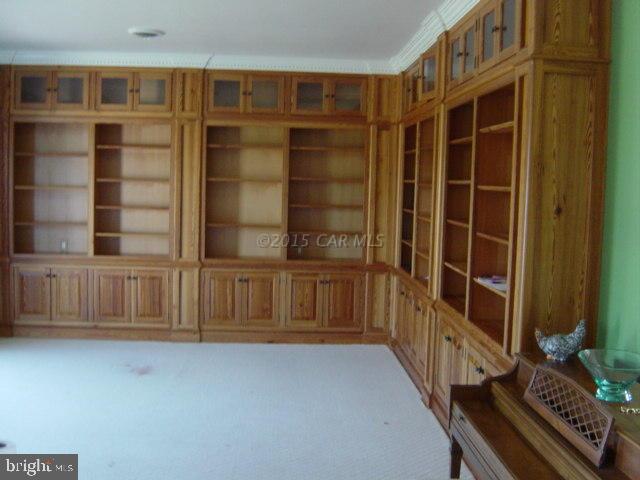 CAPTAINS HILL - Residential