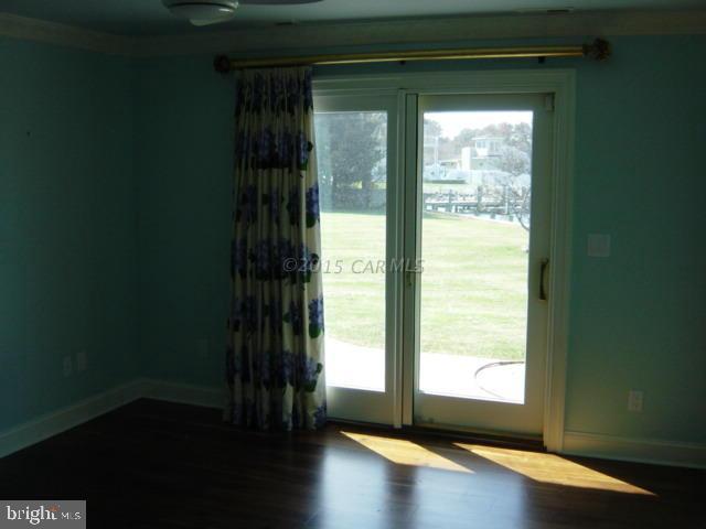 CAPTAINS HILL - Residential