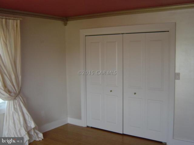 CAPTAINS HILL - Residential