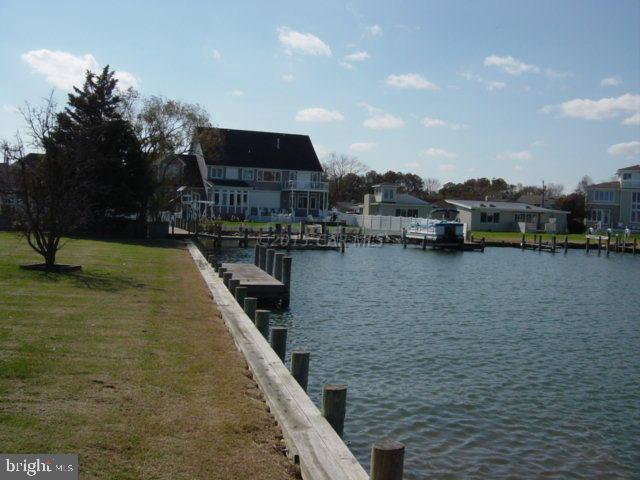 CAPTAINS HILL - Residential