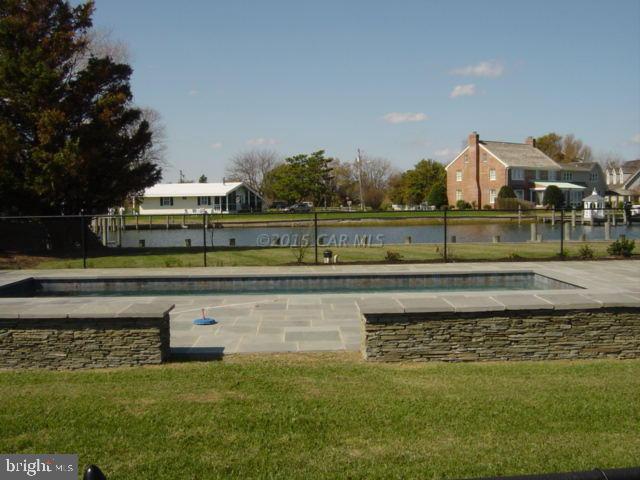 CAPTAINS HILL - Residential