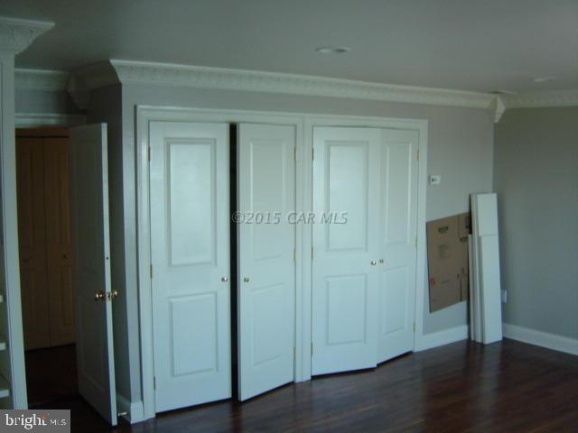 CAPTAINS HILL - Residential