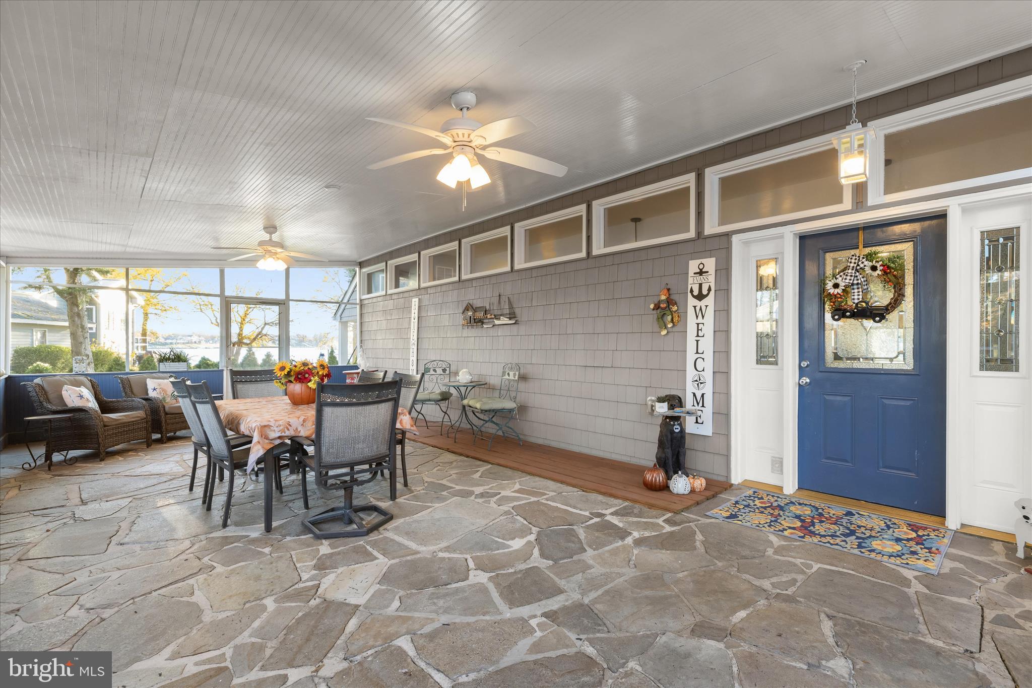 MIDDLE RIVER - Residential