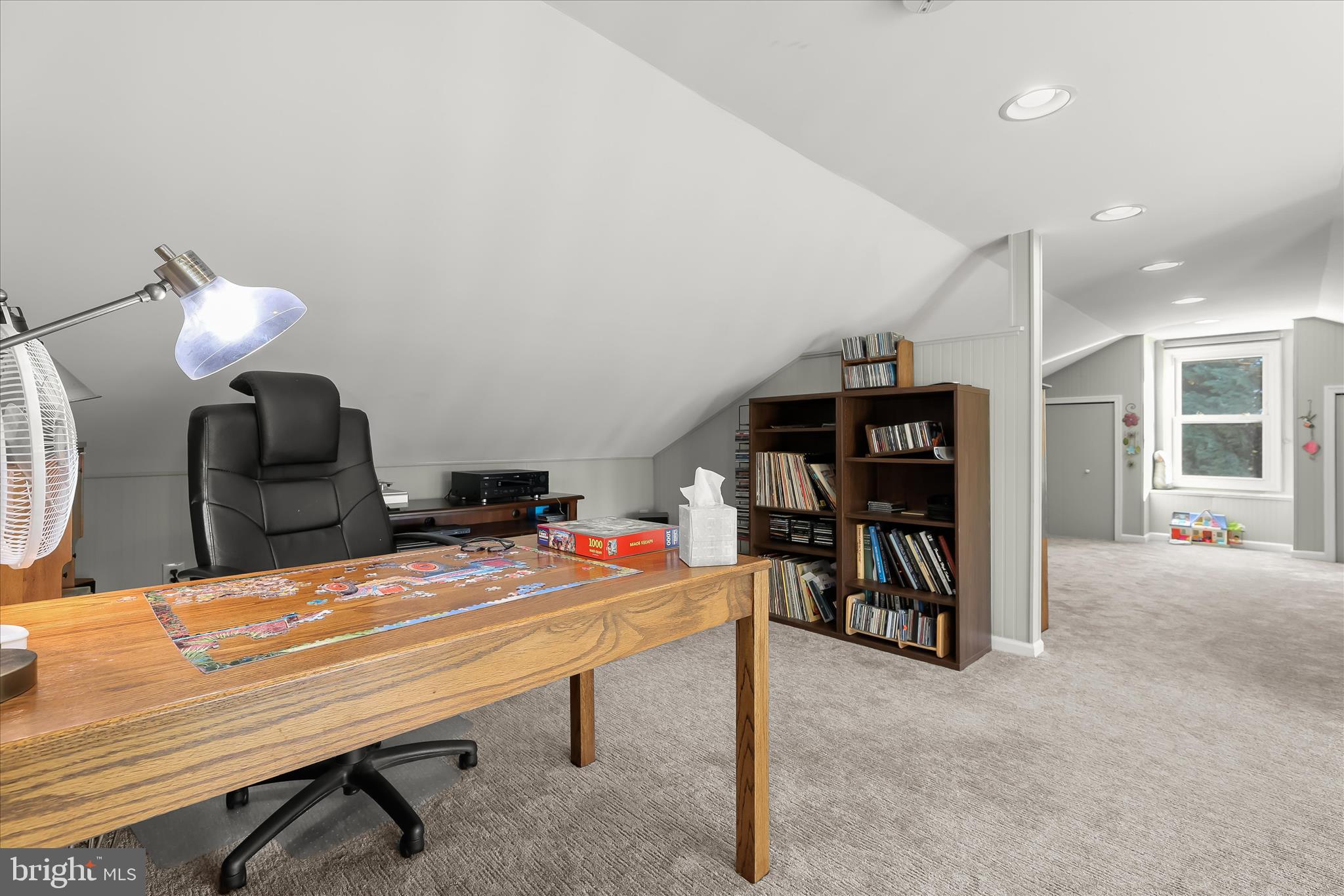 MIDDLE RIVER - Residential