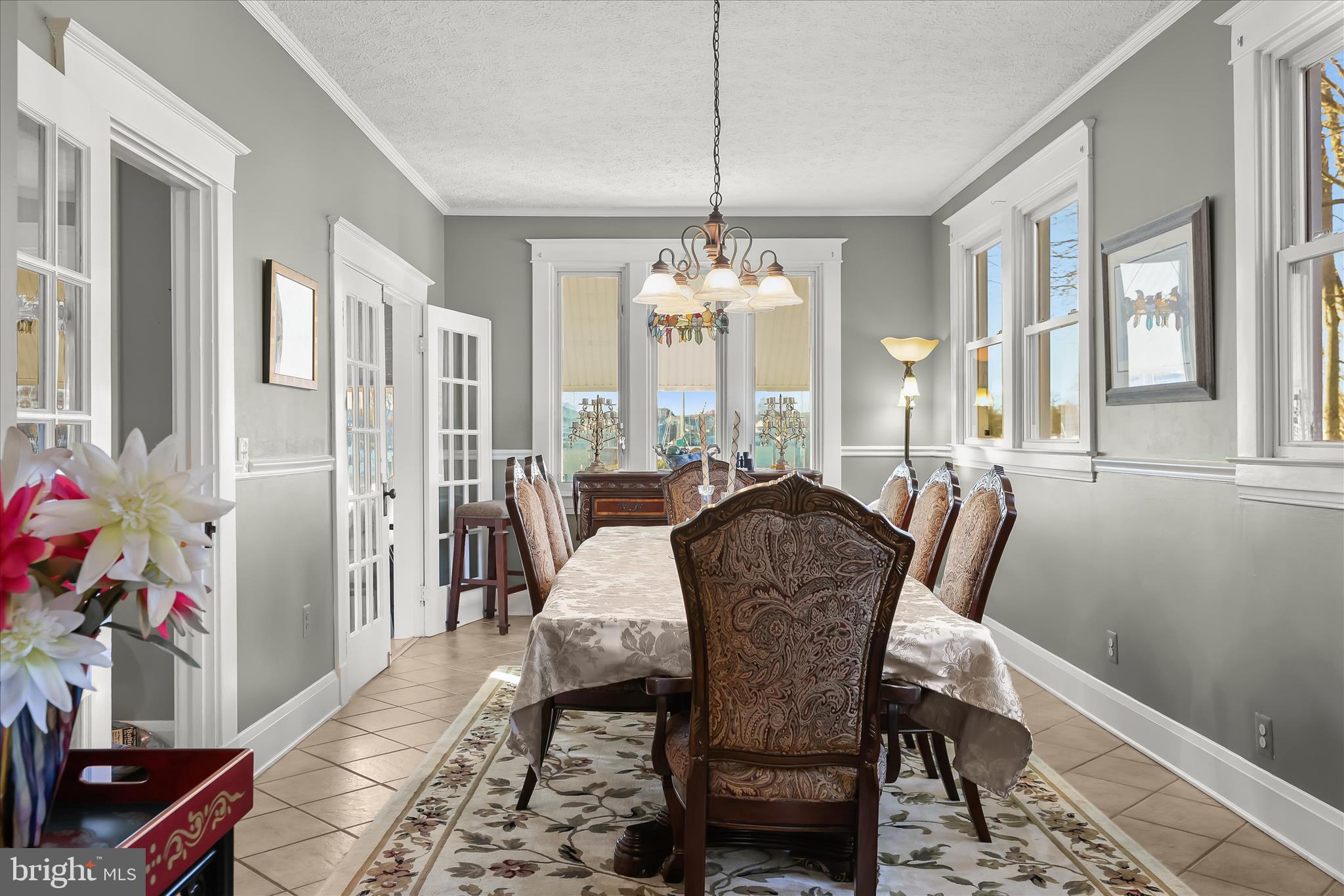 MIDDLE RIVER - Residential