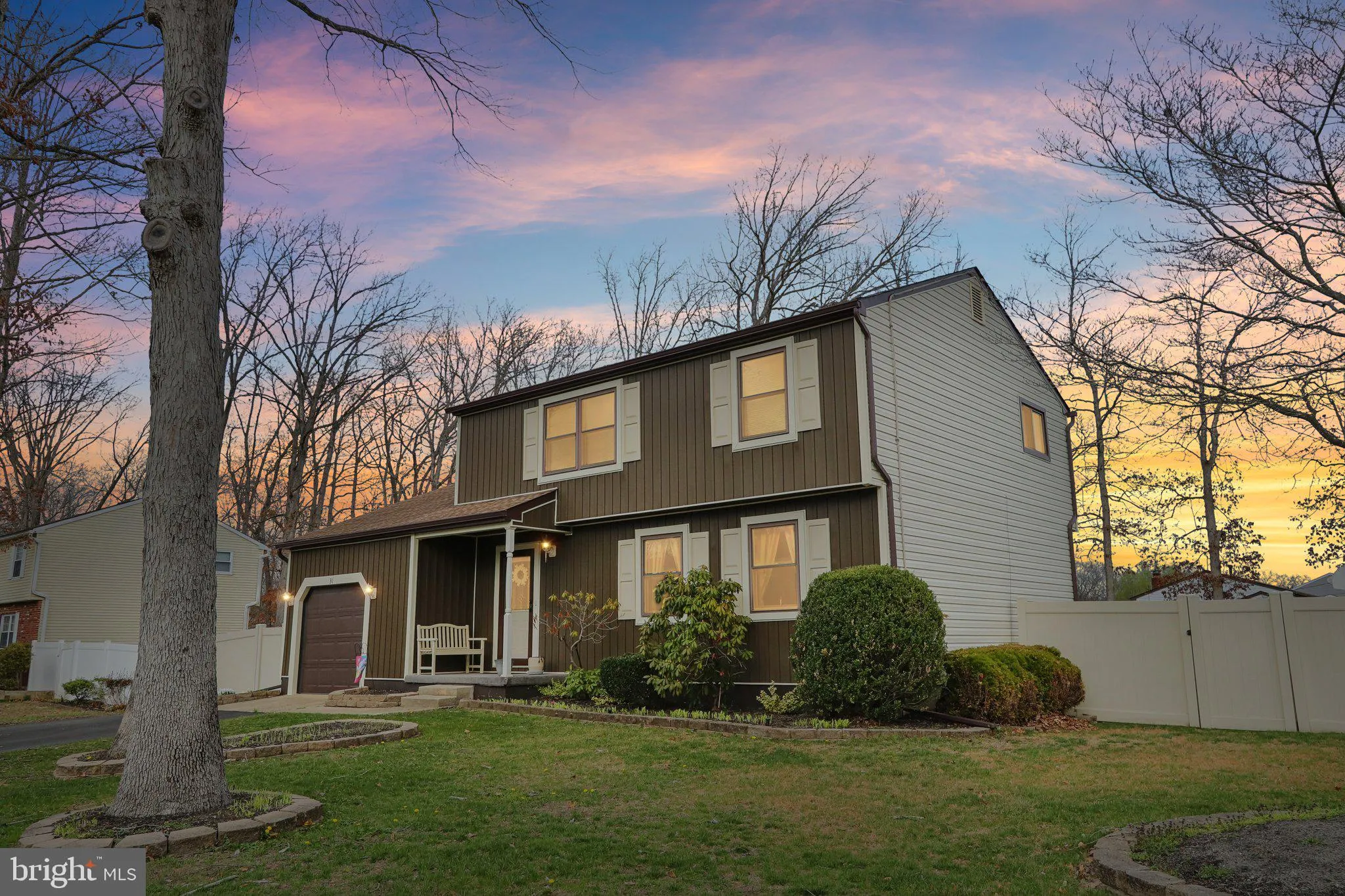 Berlin, New Jersey 08009, United States, 3 Bedrooms Bedrooms, ,2 BathroomsBathrooms,Residential,Active,99504