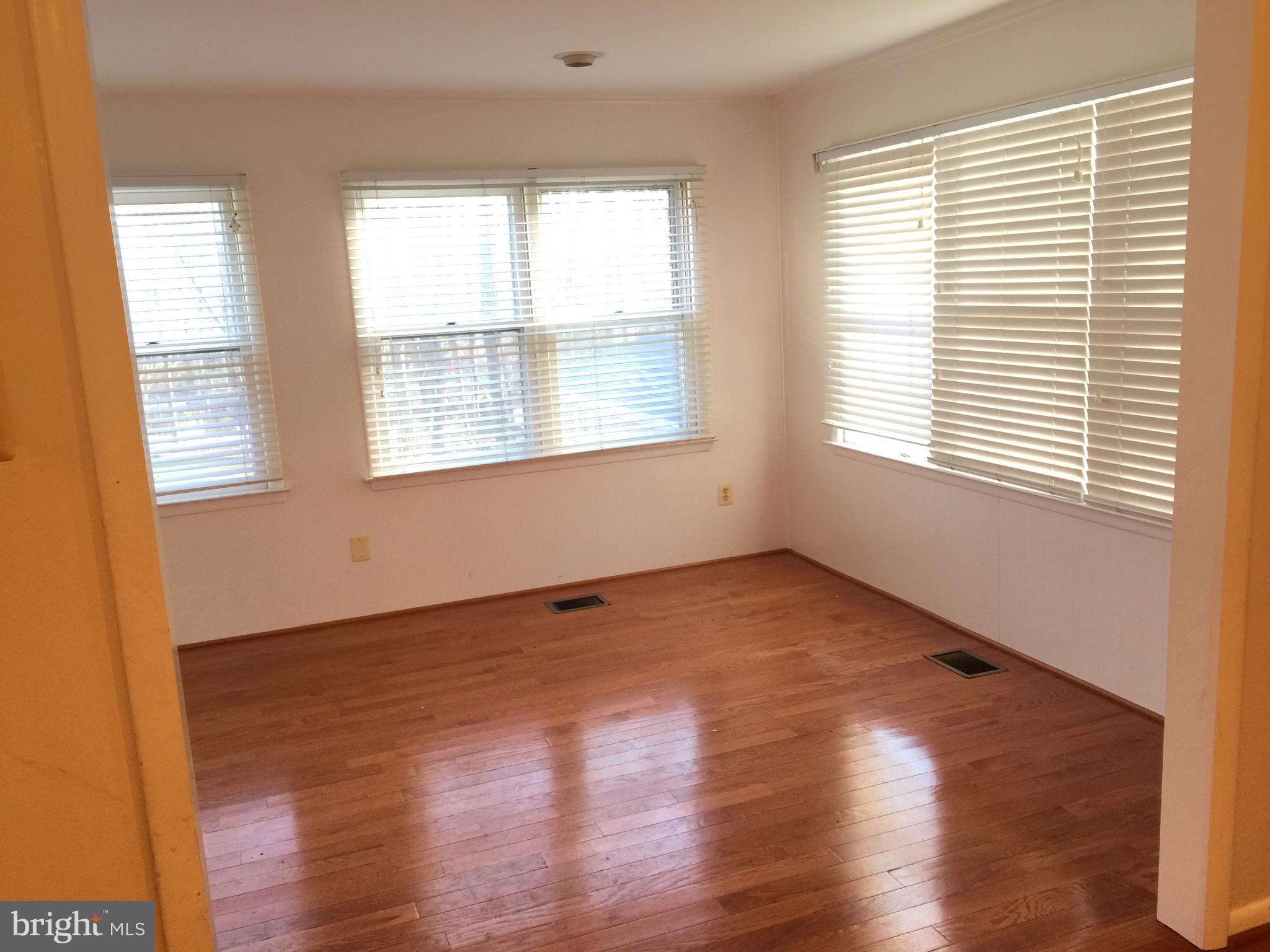 DUNN LORING GARDENS - Residential Lease