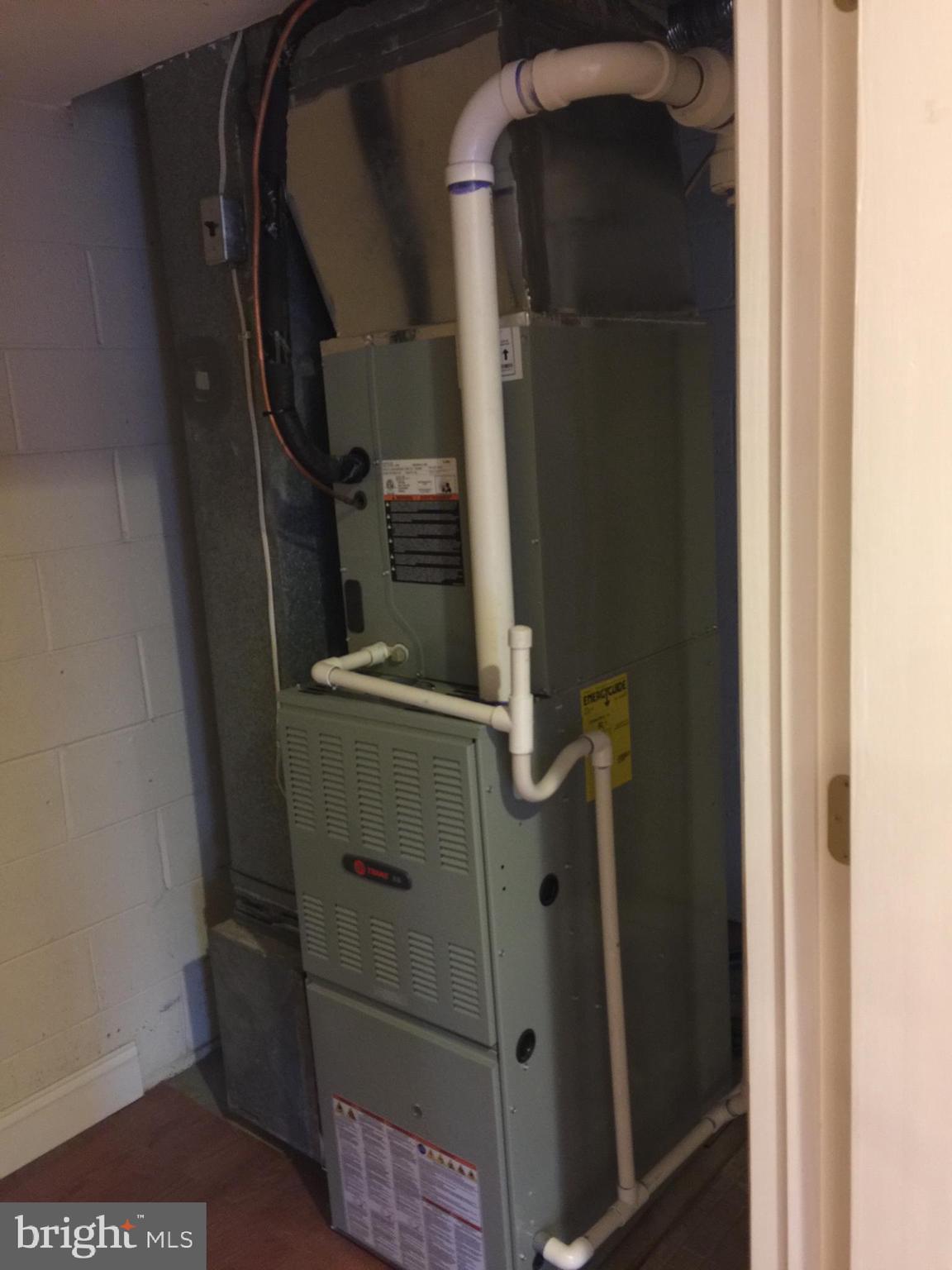 DUNN LORING GARDENS - Residential Lease