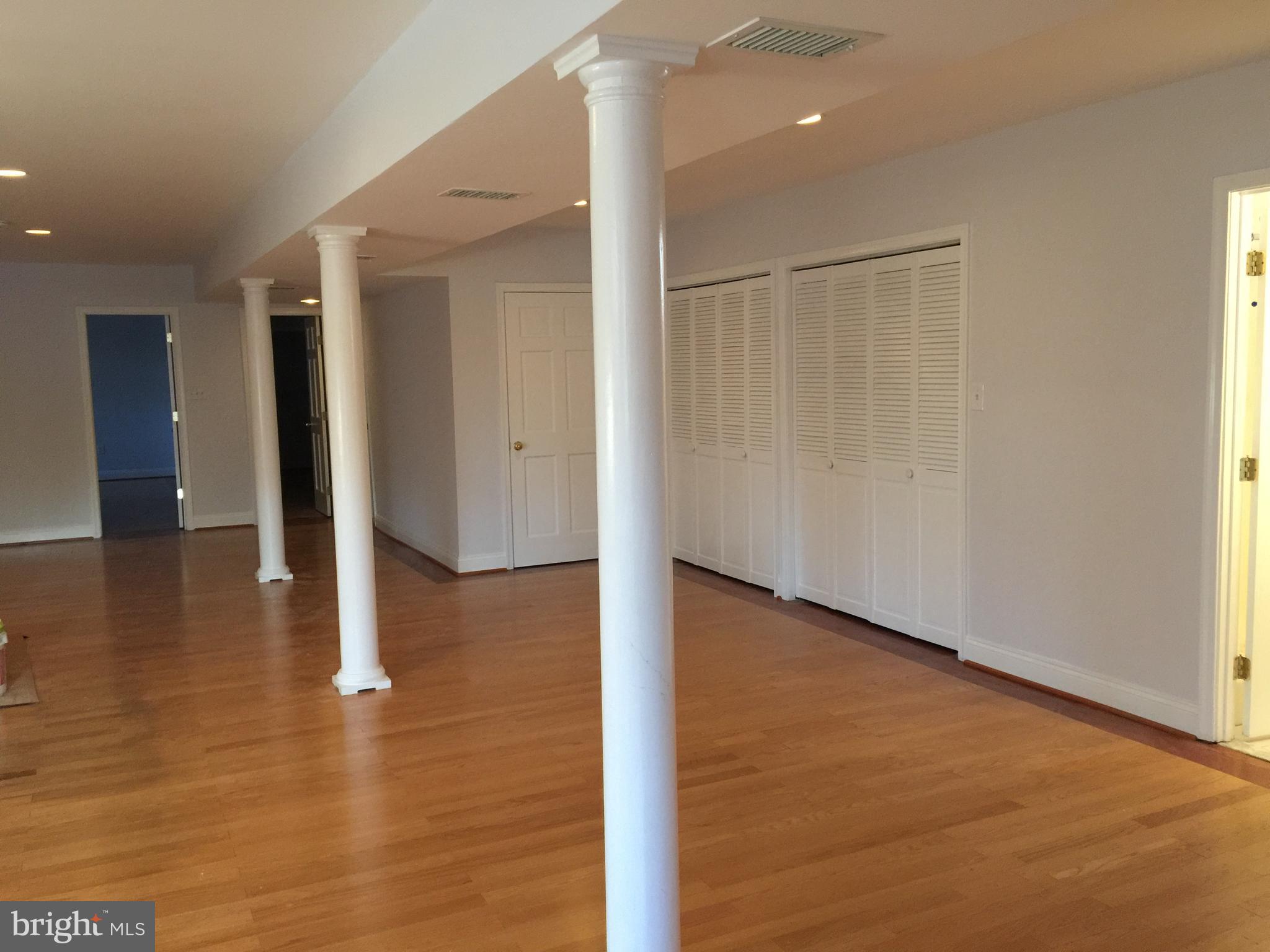 DUNN LORING GARDENS - Residential Lease