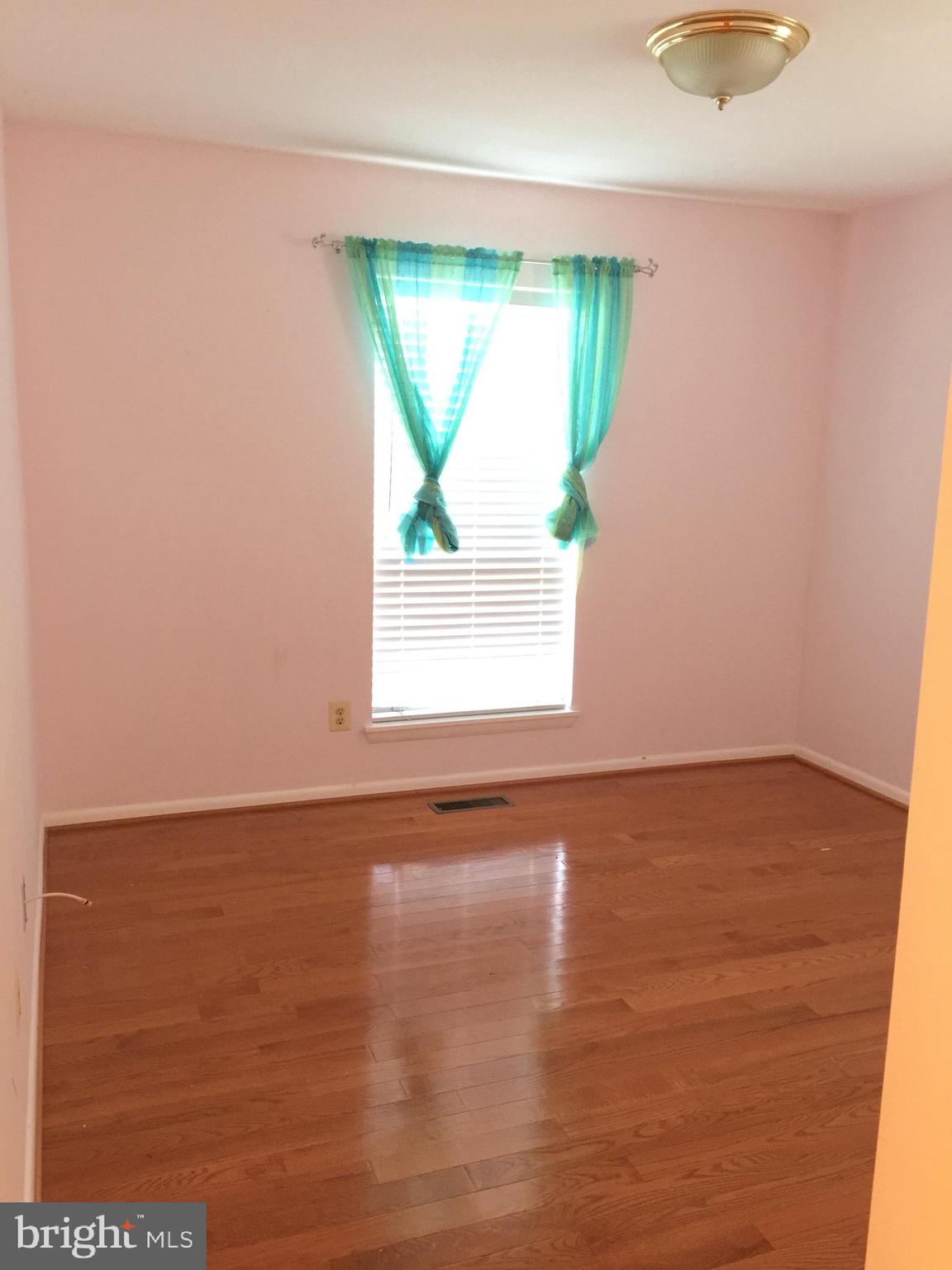 DUNN LORING GARDENS - Residential Lease