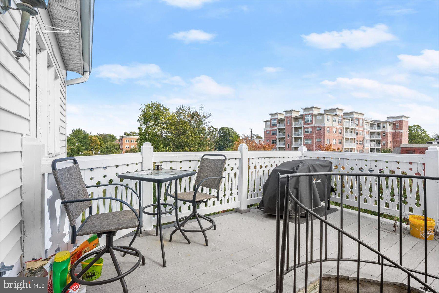 OLD TOWN MANASSAS - Commercial Sale