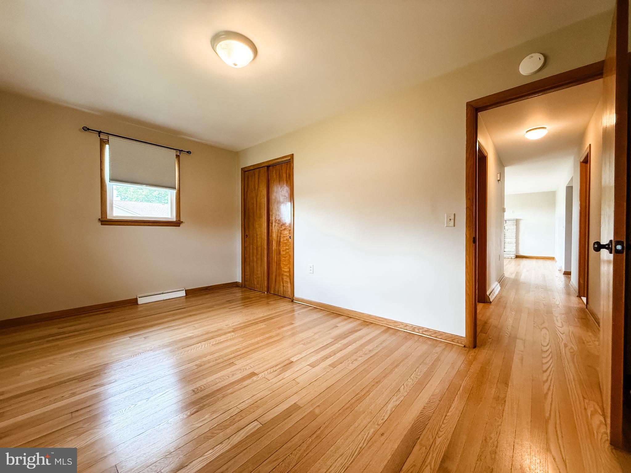 WHITE OAKS - Residential