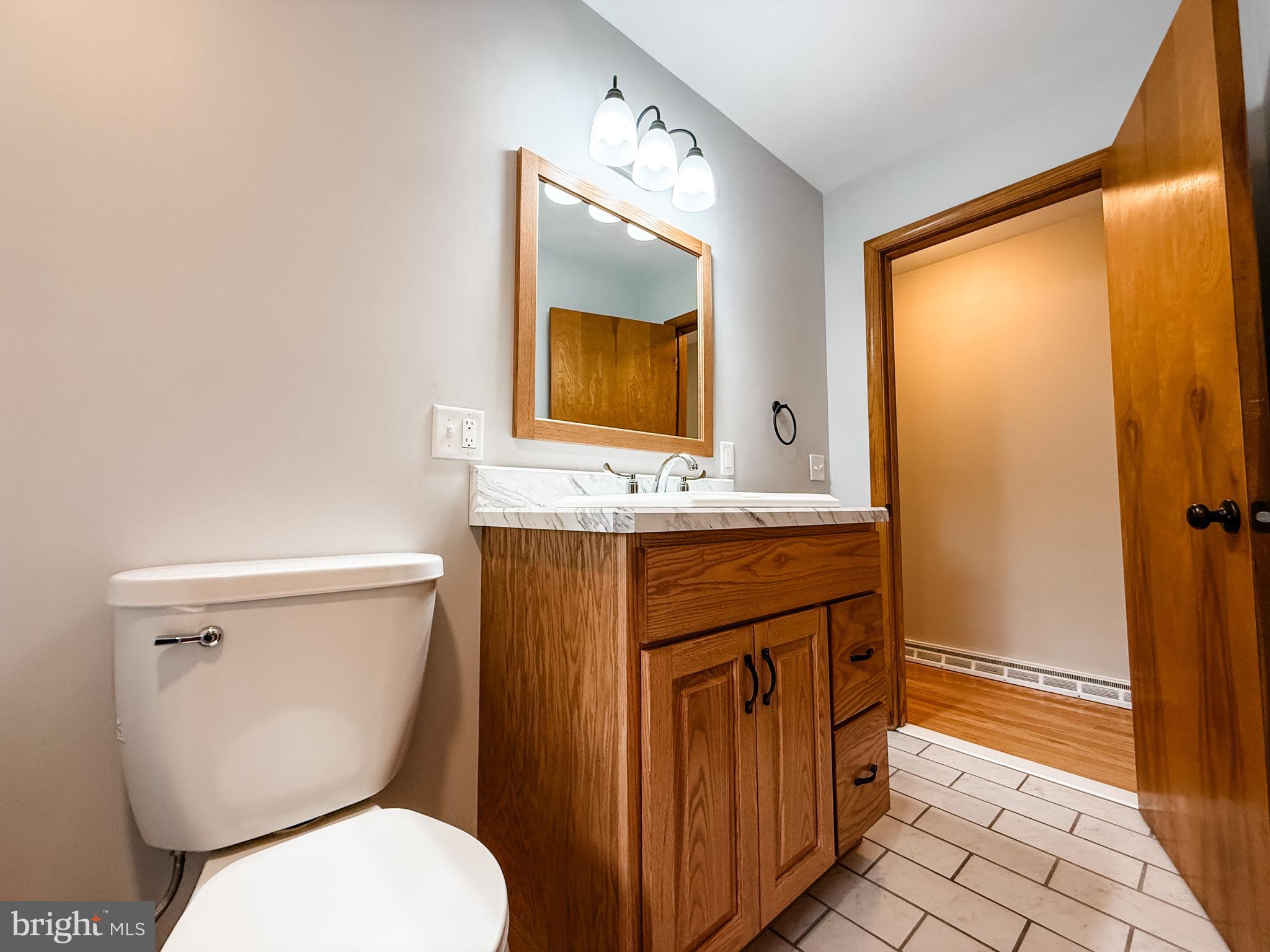 WHITE OAKS - Residential