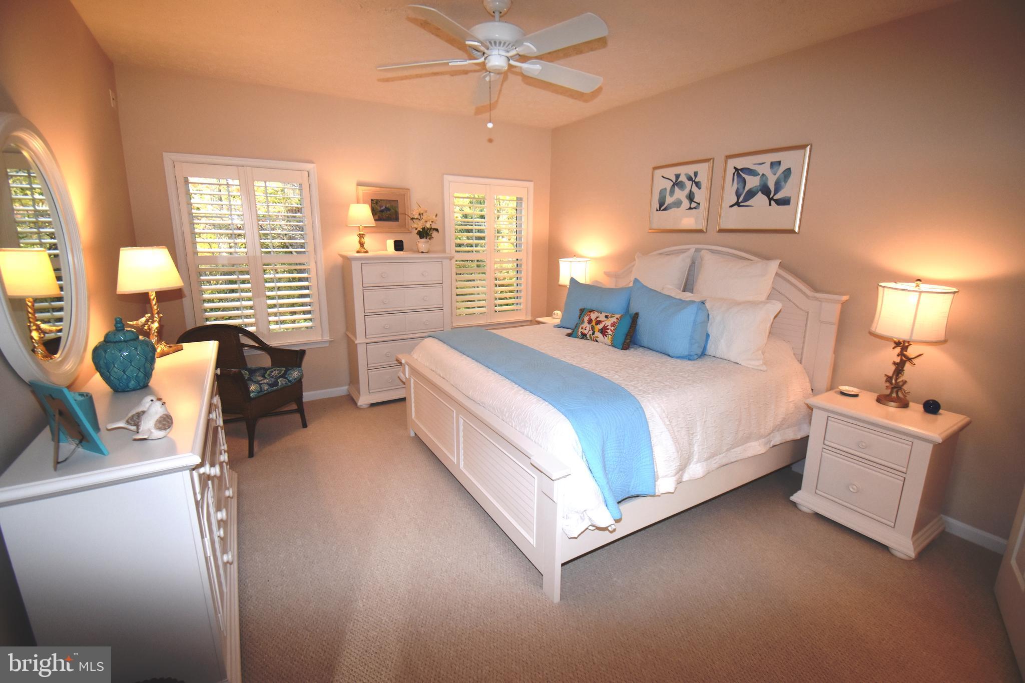 WHISPERING WOODS - Residential