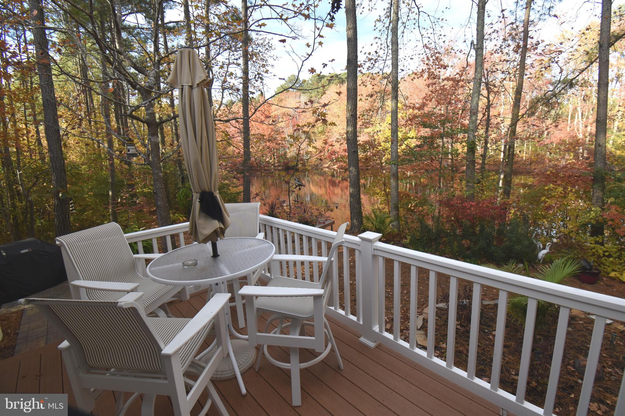 WHISPERING WOODS - Residential