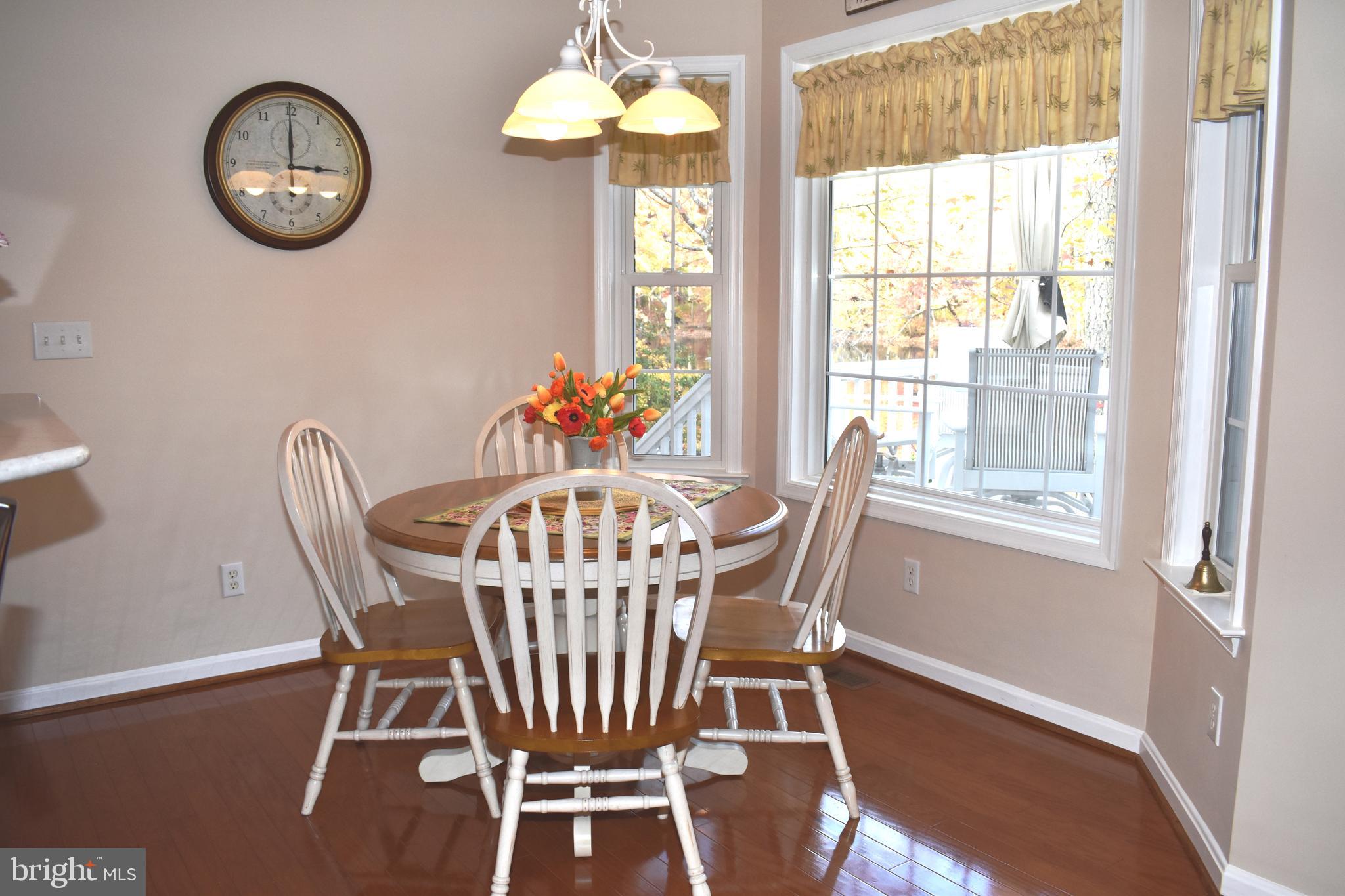 WHISPERING WOODS - Residential