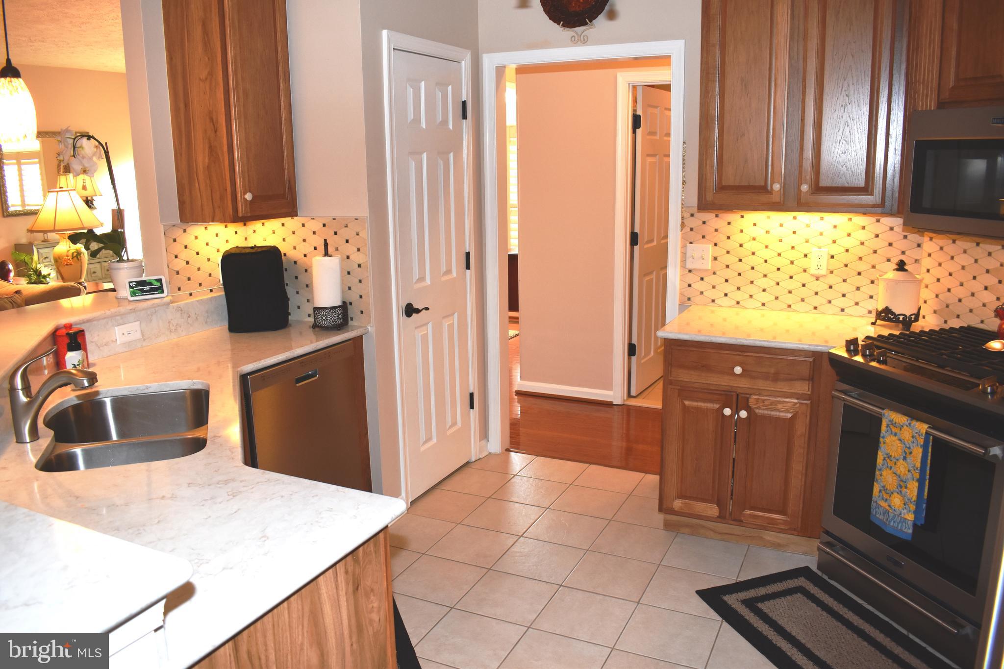 WHISPERING WOODS - Residential