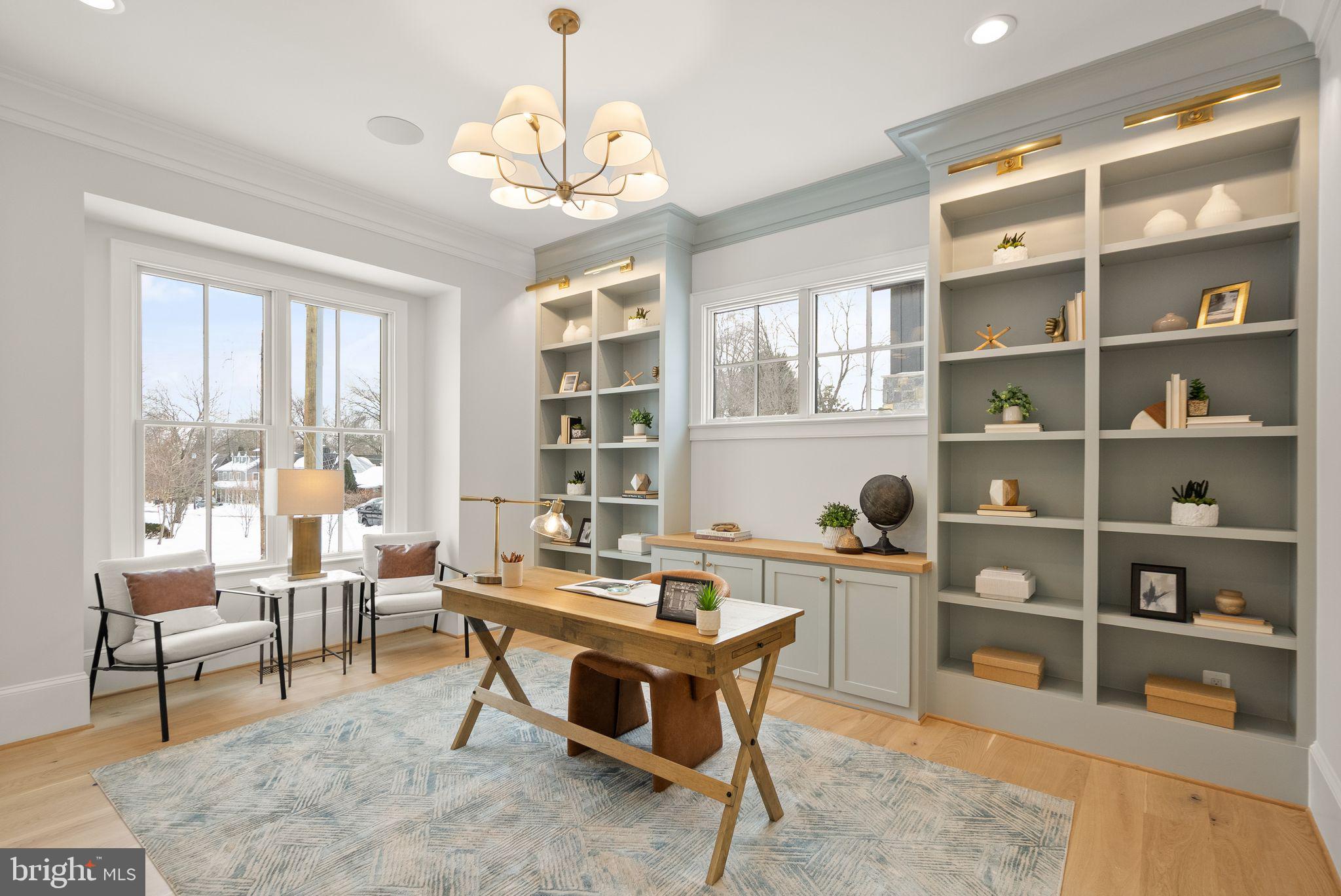 BERKSHIRE OAKWOOD - Residential