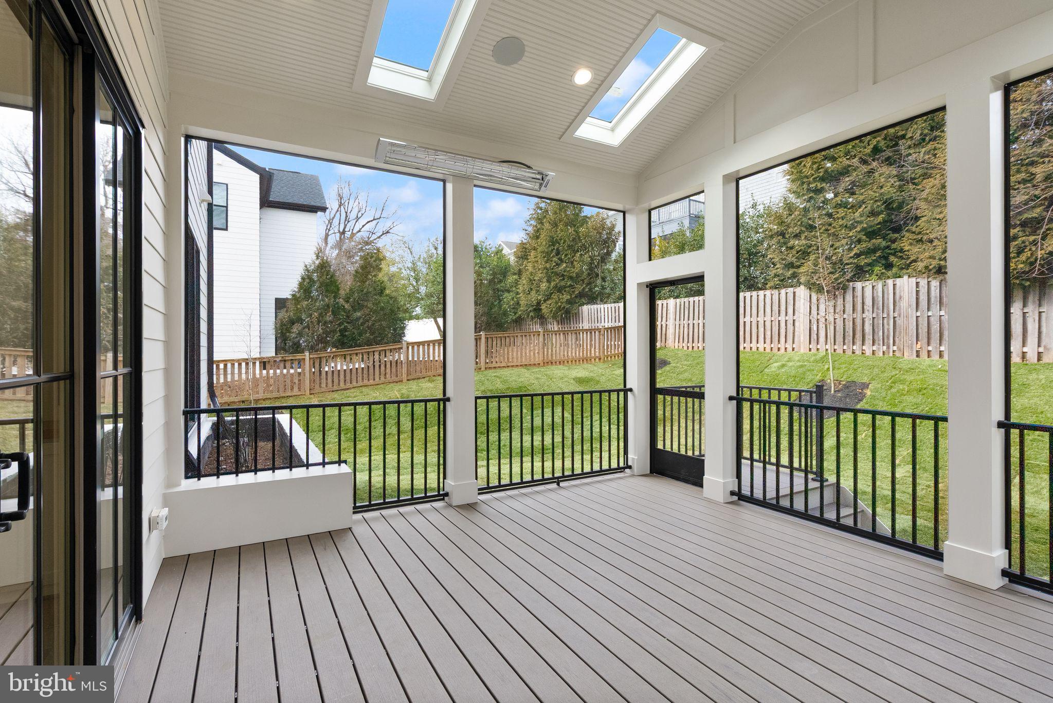 BERKSHIRE OAKWOOD - Residential