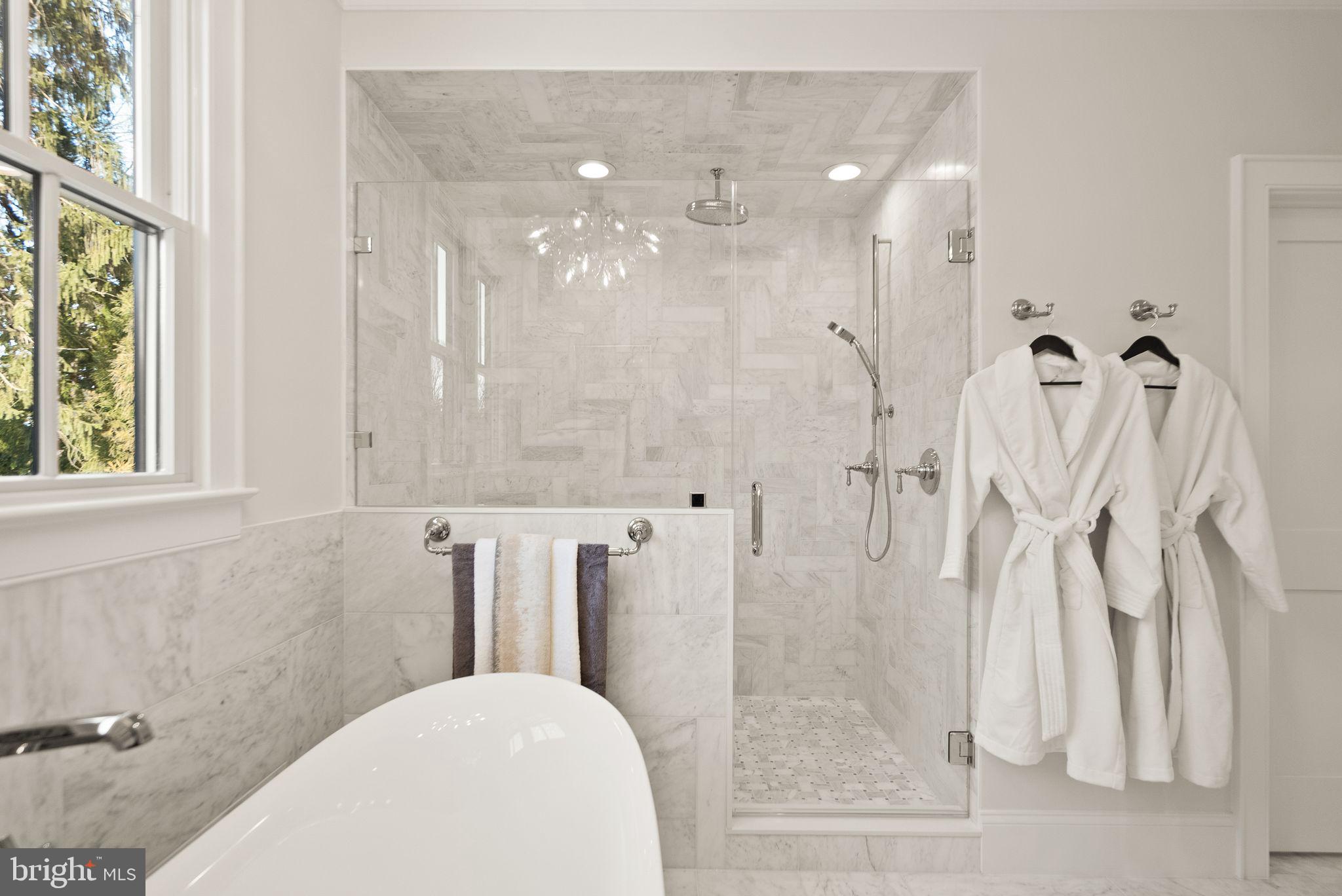 BERKSHIRE OAKWOOD - Residential