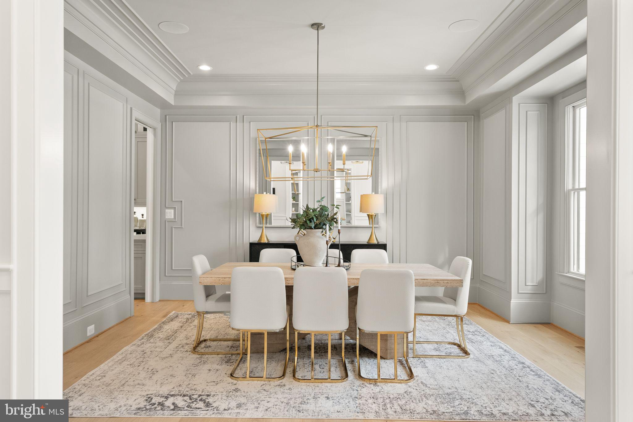 BERKSHIRE OAKWOOD - Residential