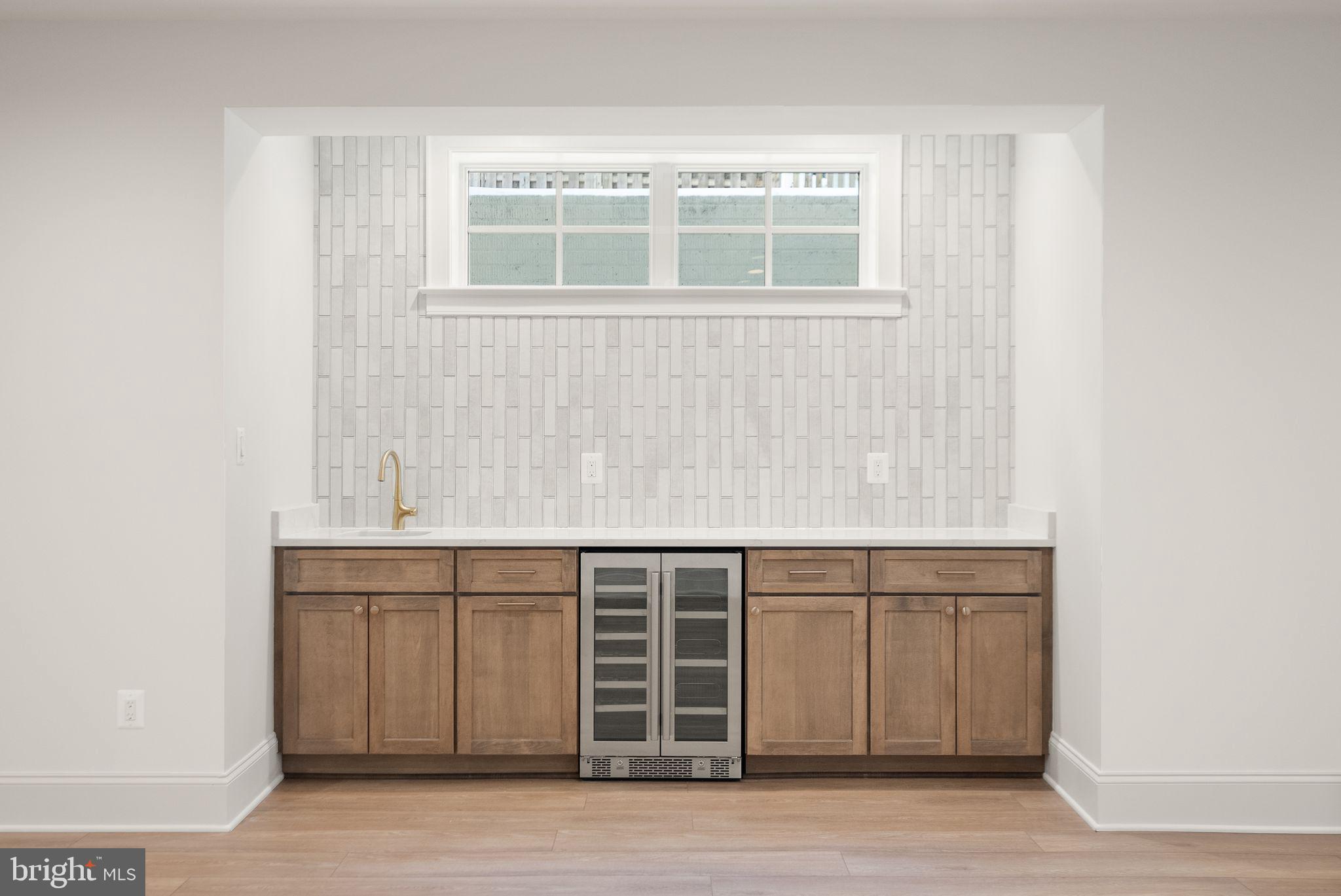 BERKSHIRE OAKWOOD - Residential