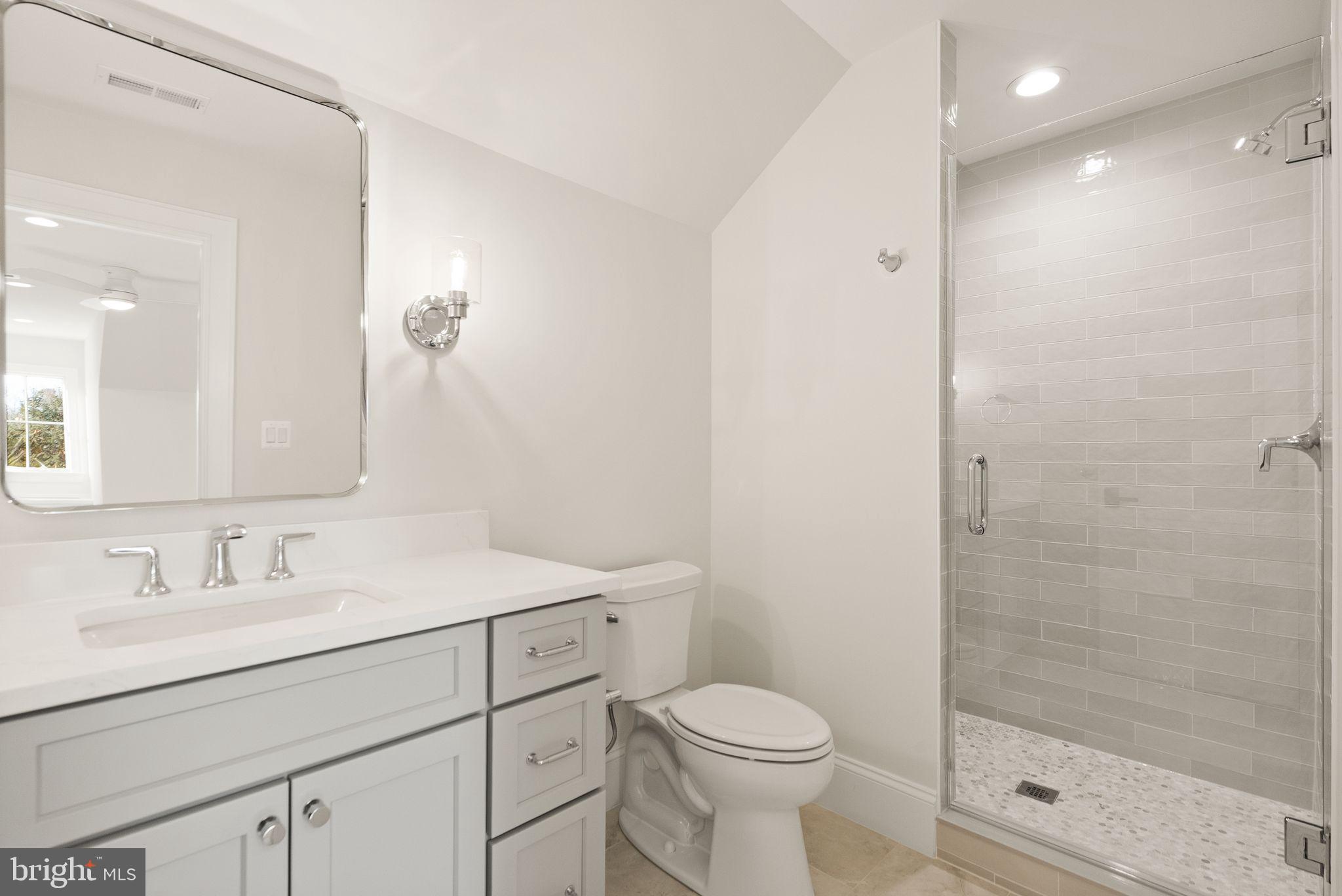 BERKSHIRE OAKWOOD - Residential