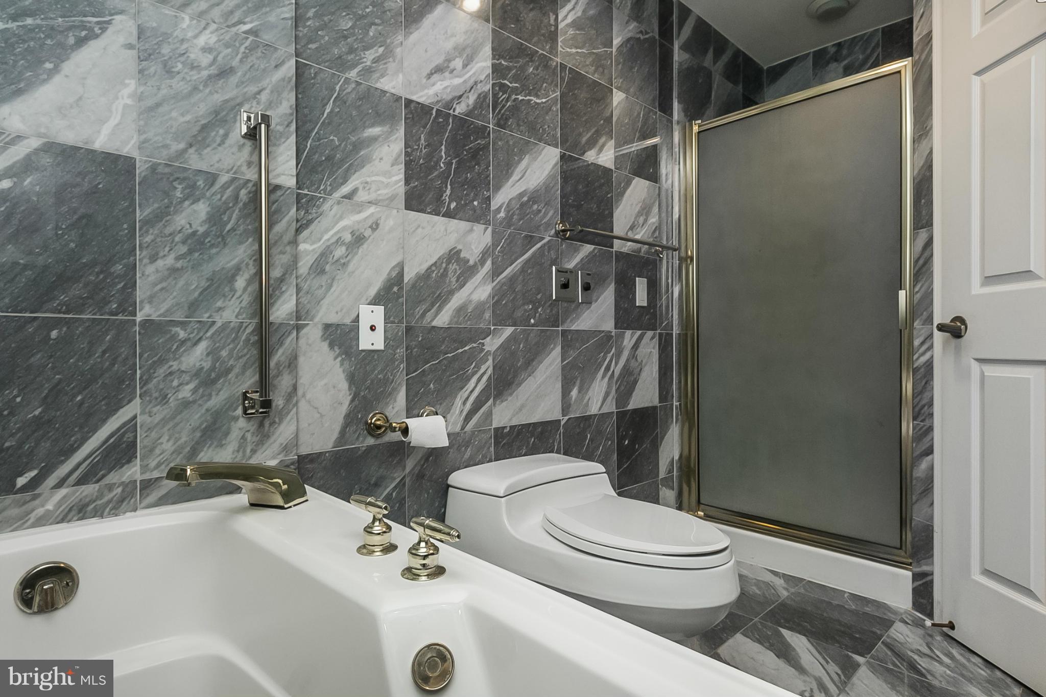 TUSCANY CANTERBURY - Residential