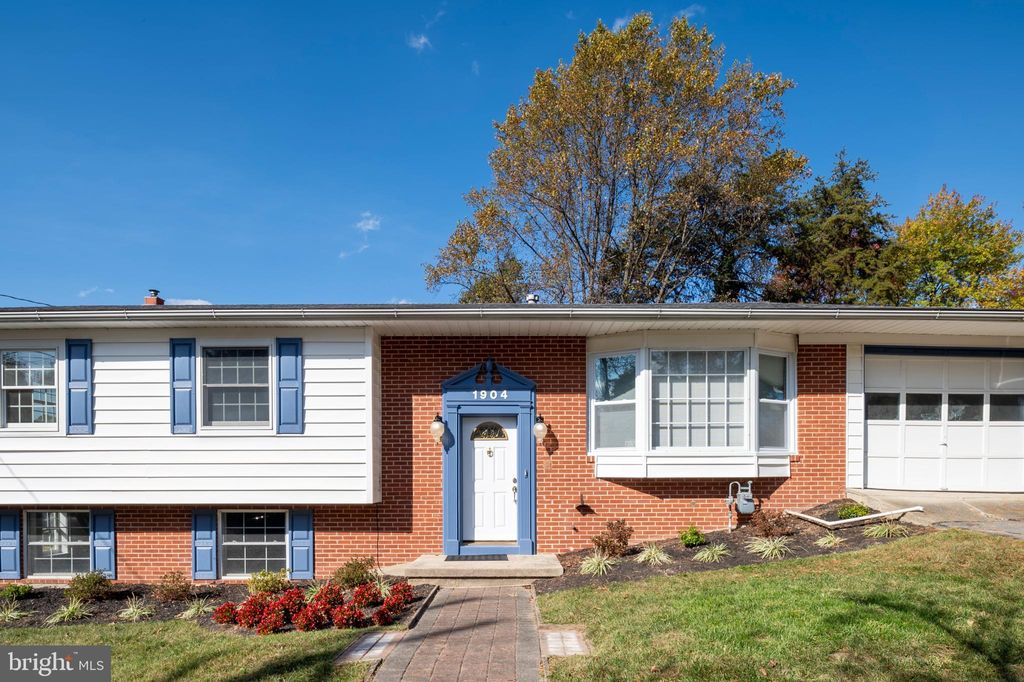 Photo of 1904 Powder Mill Road, SILVER SPRING, MD 20903 (MLS # MDMC2206008)