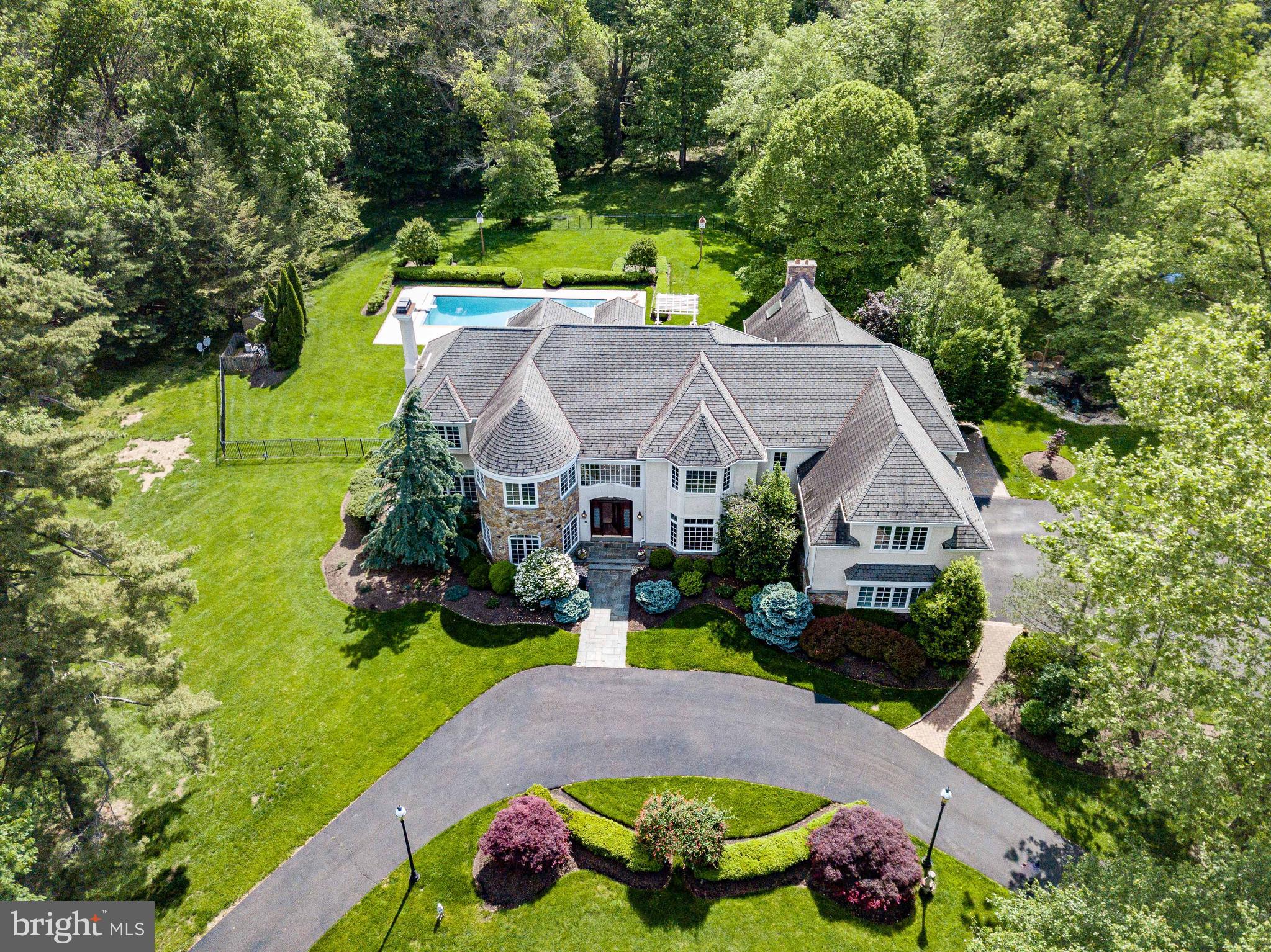 1049 MCKEAN ROAD