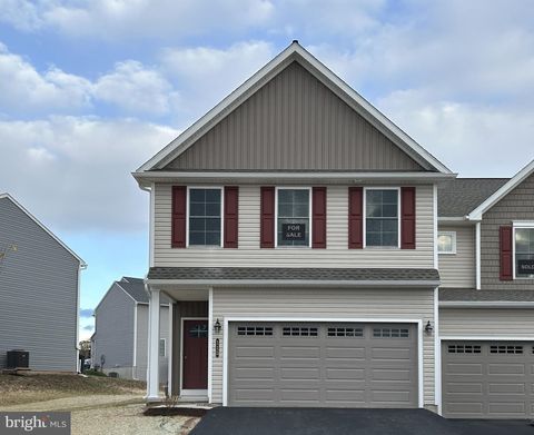 115 MOGNOLIA DRIVE MIDDLETOWN PA 17057