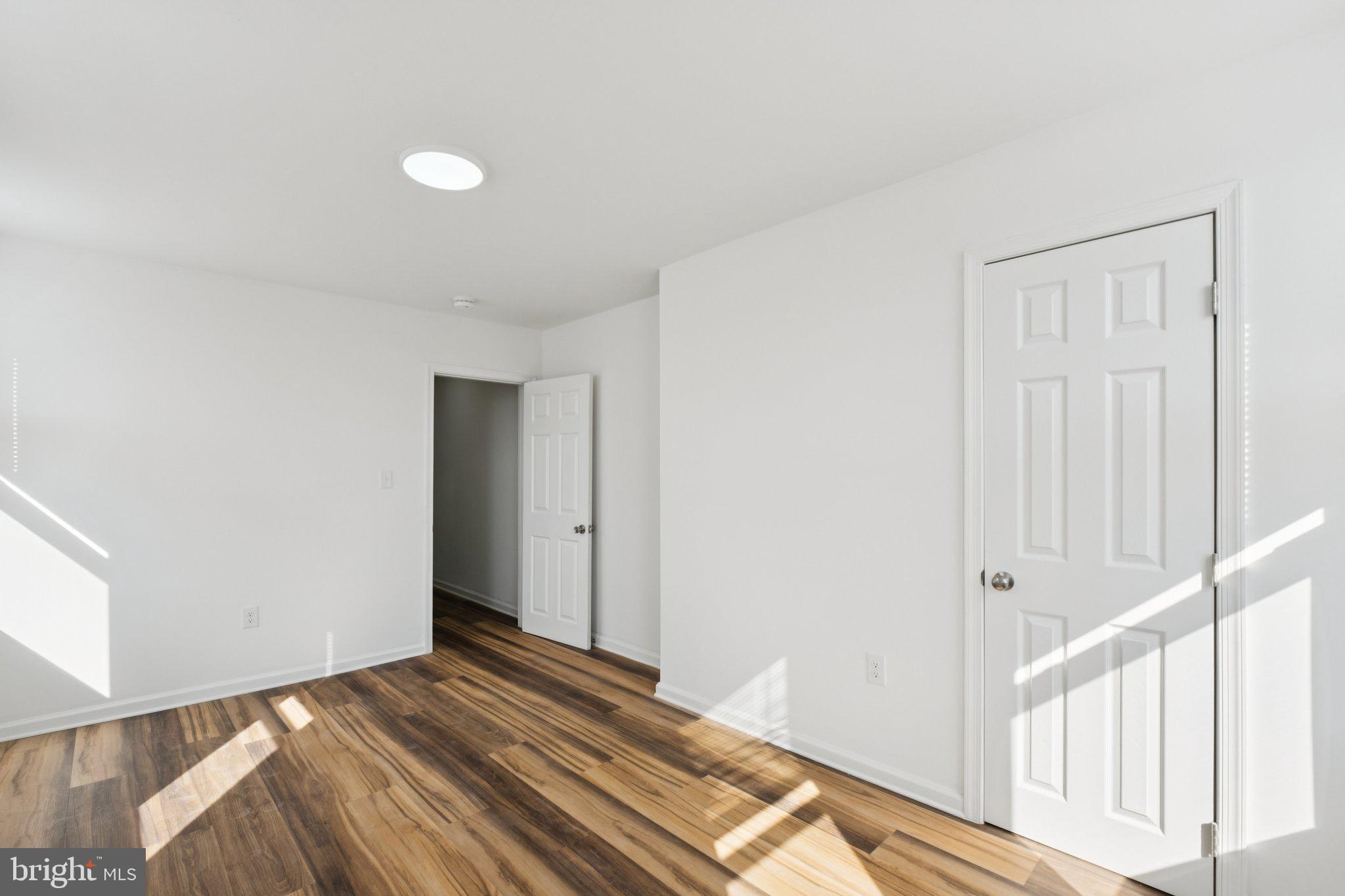 LOGAN - Residential Lease