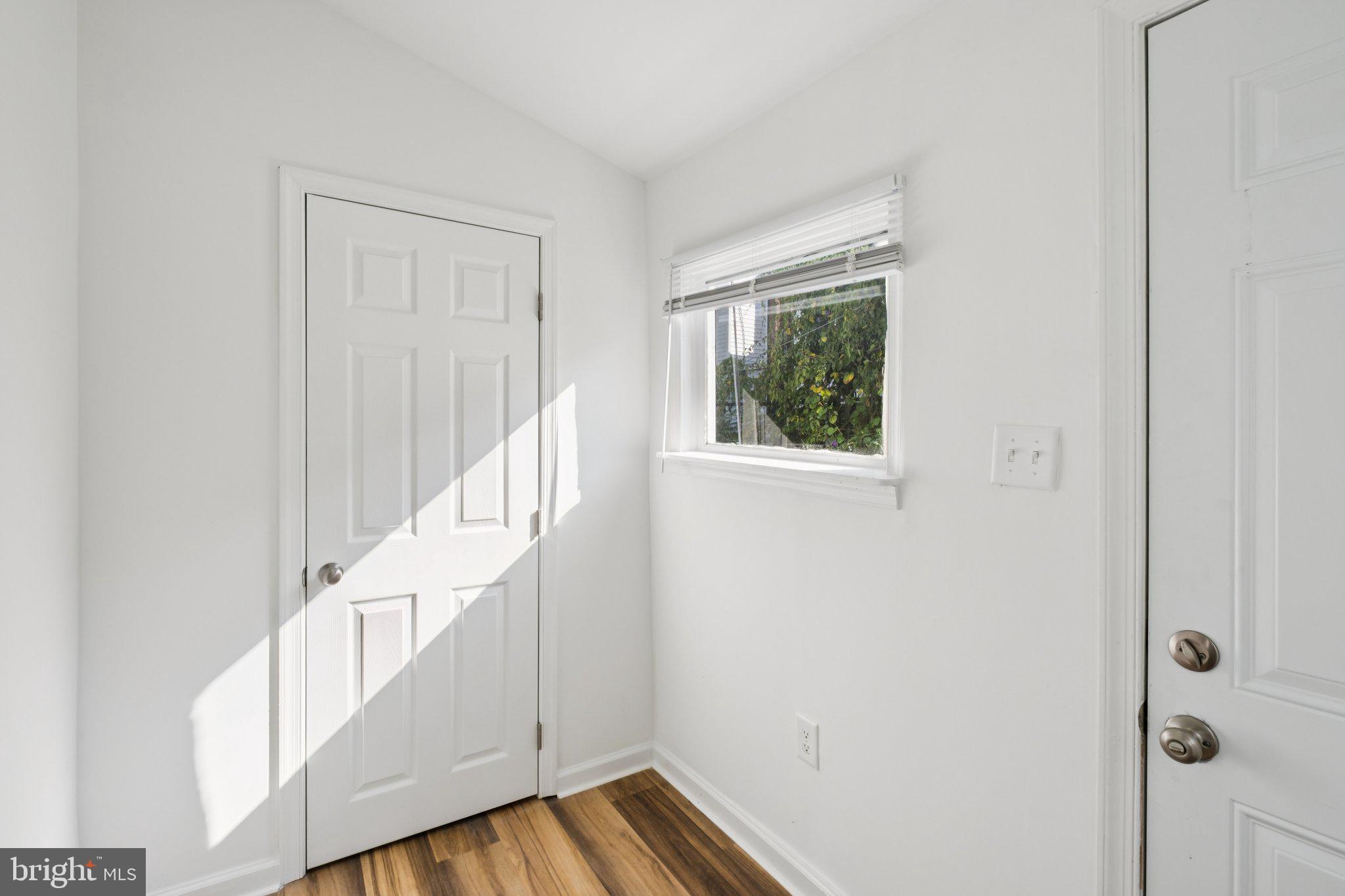 LOGAN - Residential Lease