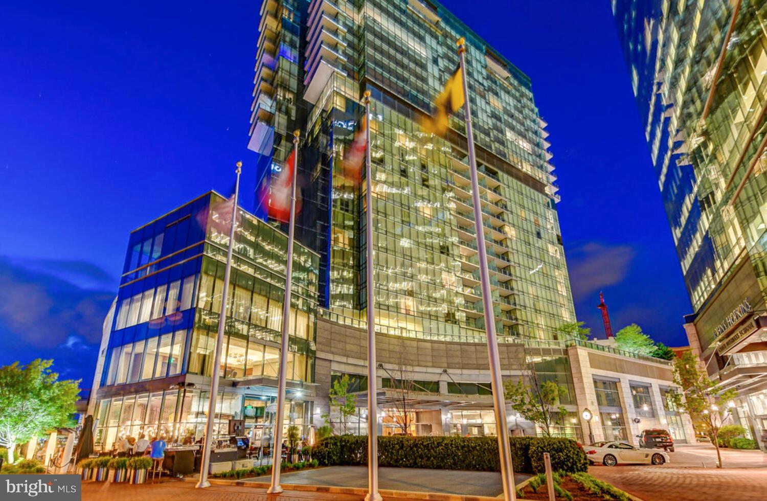 FOUR SEASONS PRIVATE RESIDENCES - Residential Lease