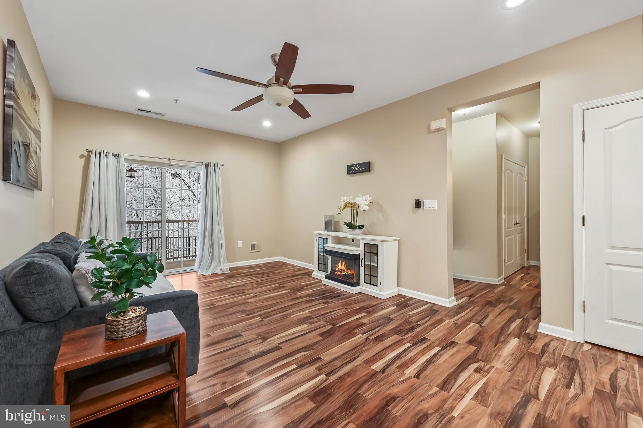 THE RESERVE CONDOMINIUMS - Residential