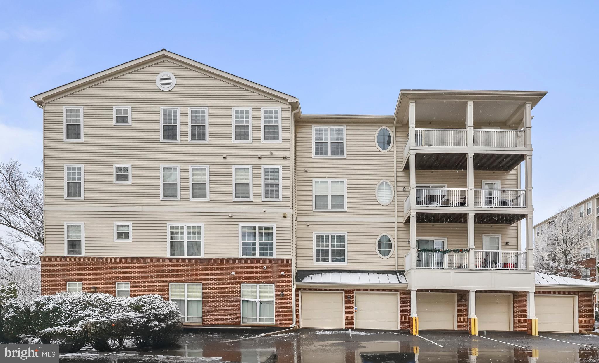 THE RESERVE CONDOMINIUMS - Residential