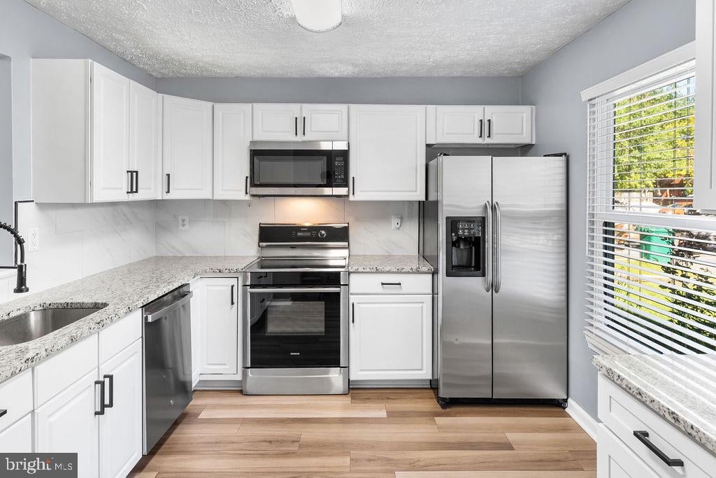 51 KEEPSAKE PLACE