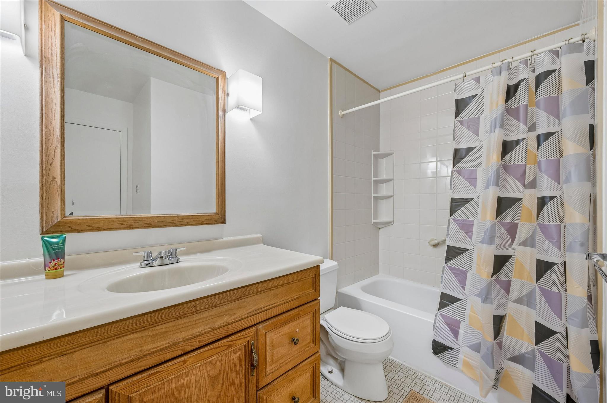 EASTWICK - Residential